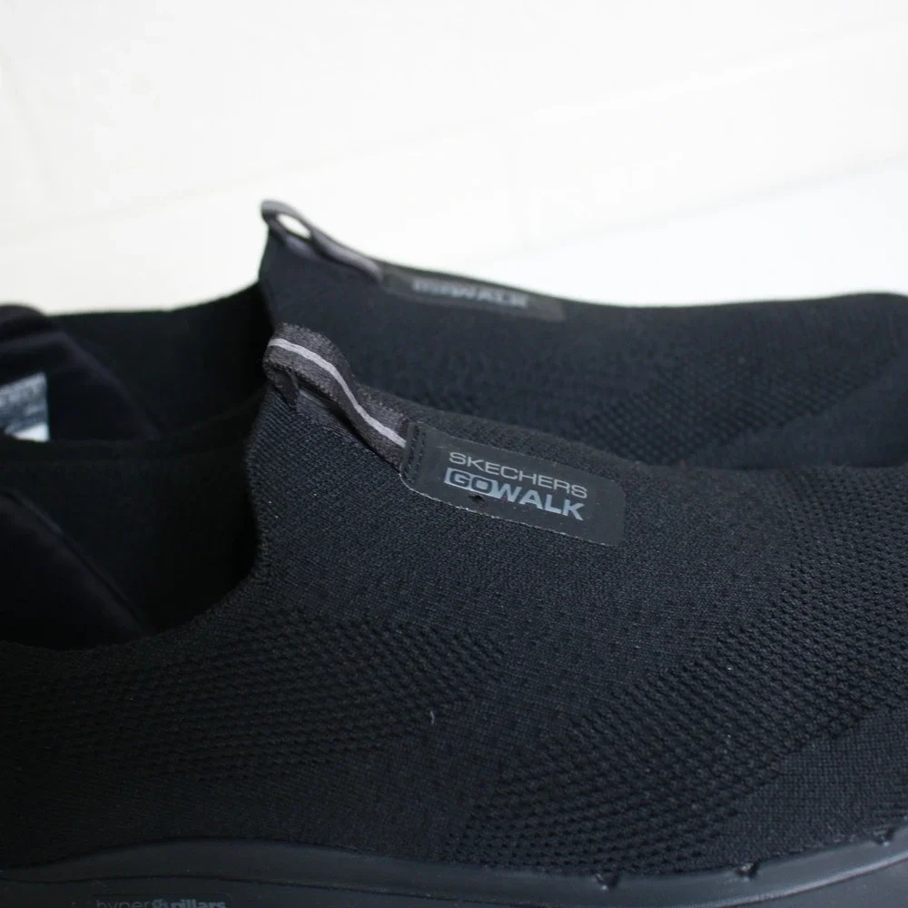 Skechers Air Cooled Memory Foam Slip On Shoes Walking 10.5 Hyper Pillars Go Walk